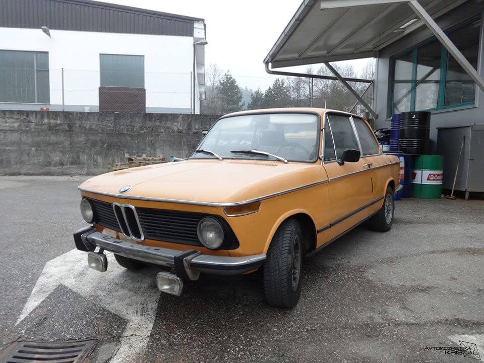 Avtokozmetika Kristal – Profesionalno detajlno čiščenje, poliranje in zaščita - BMW 2002 ti