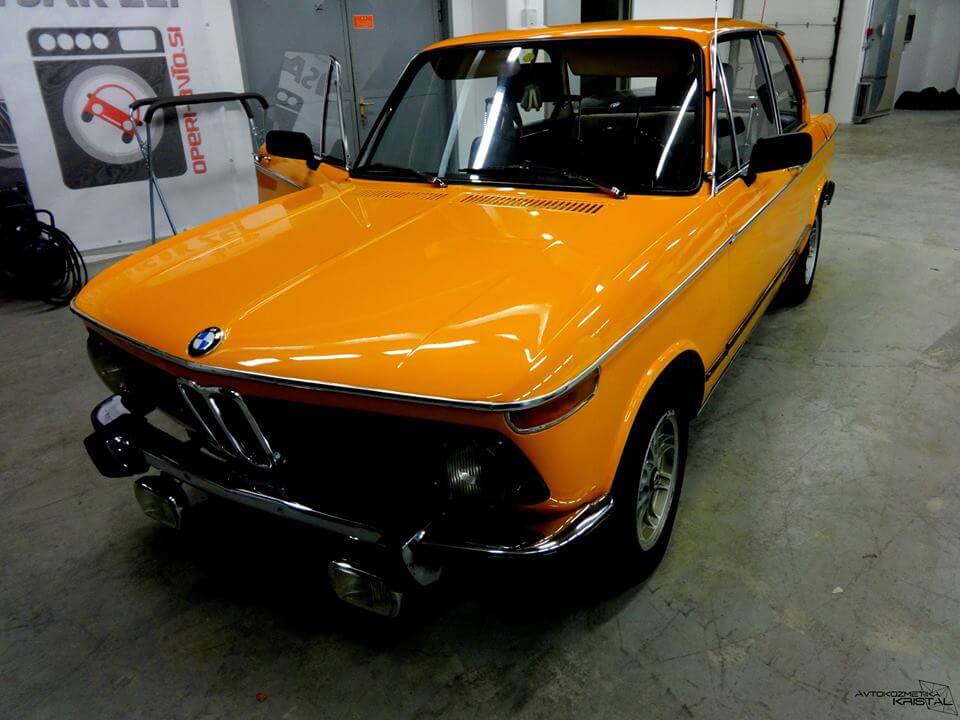 Avtokozmetika Kristal – Profesionalno detajlno čiščenje, poliranje in zaščita - BMW 2002 ti