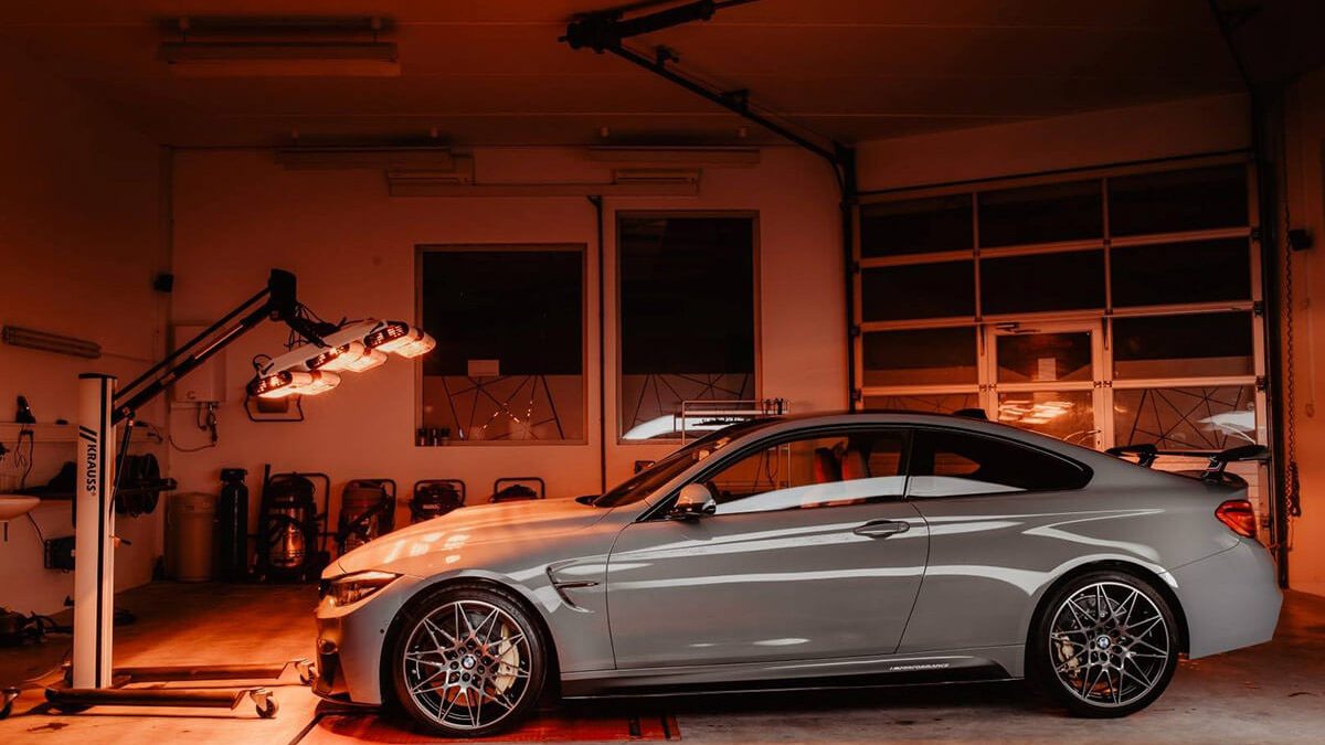Avtokozmetika Kristal – Profesionalno detajlno čiščenje, poliranje in zaščita - BMW M4