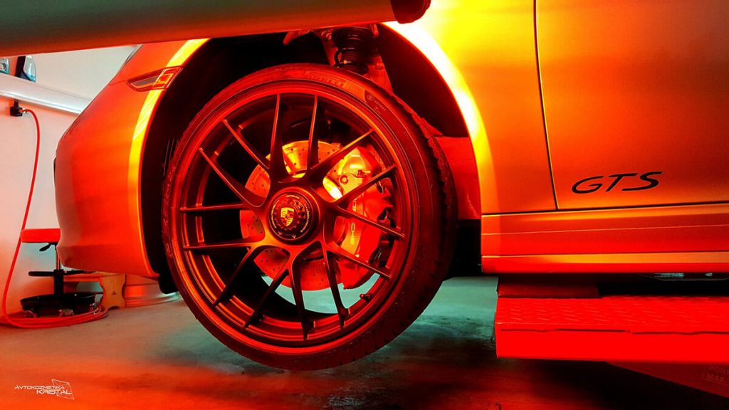 Avtokozmetika Kristal – Profesionalno detajlno čiščenje, poliranje in zaščita - Porsche Carrera 911 GTS